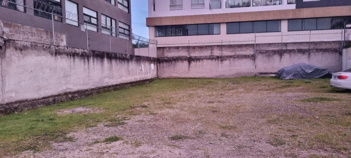 TERRENO EN COTO LOS MANZANOS