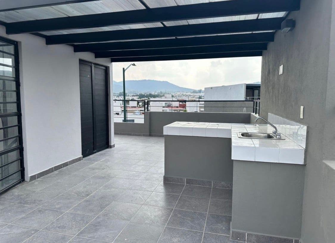 CASA RESIDENCIAL EN ZONA FORTÍN